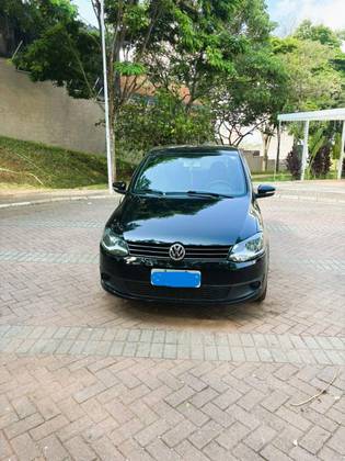 VOLKSWAGEN FOX 1.6 MI 8V FLEX 4P MANUAL VOLKSWAGEN FOX 1.6 MI 8V FLEX 4P MANUAL